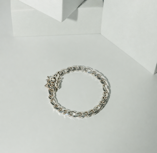 999 Handmade Silver Figaro Bracelet 8mm