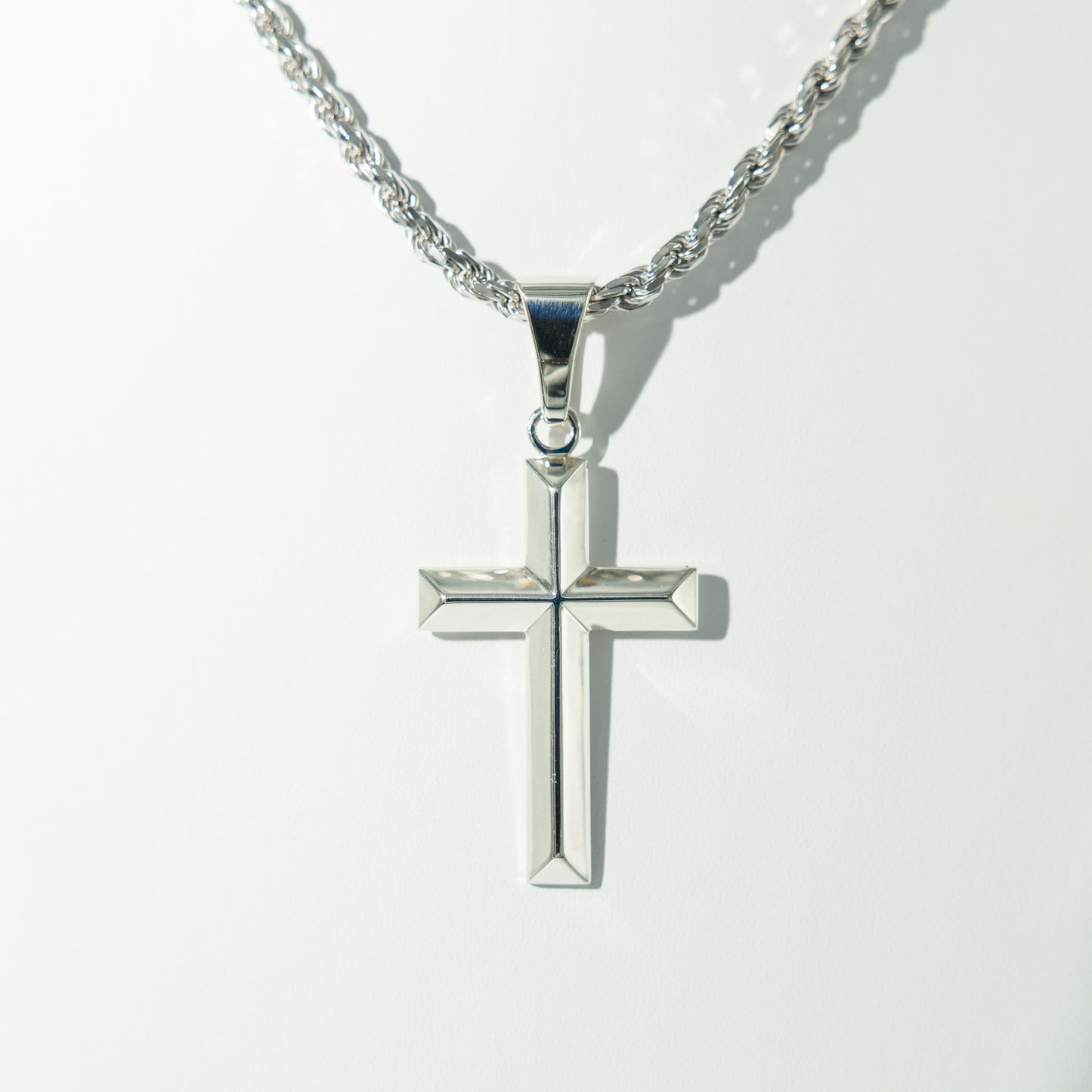 Royale Cross Pendant