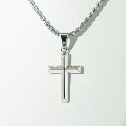 Royale Cross Pendant